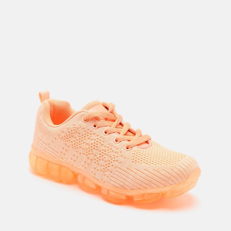 נעל ספורטיבית אופנתית זום