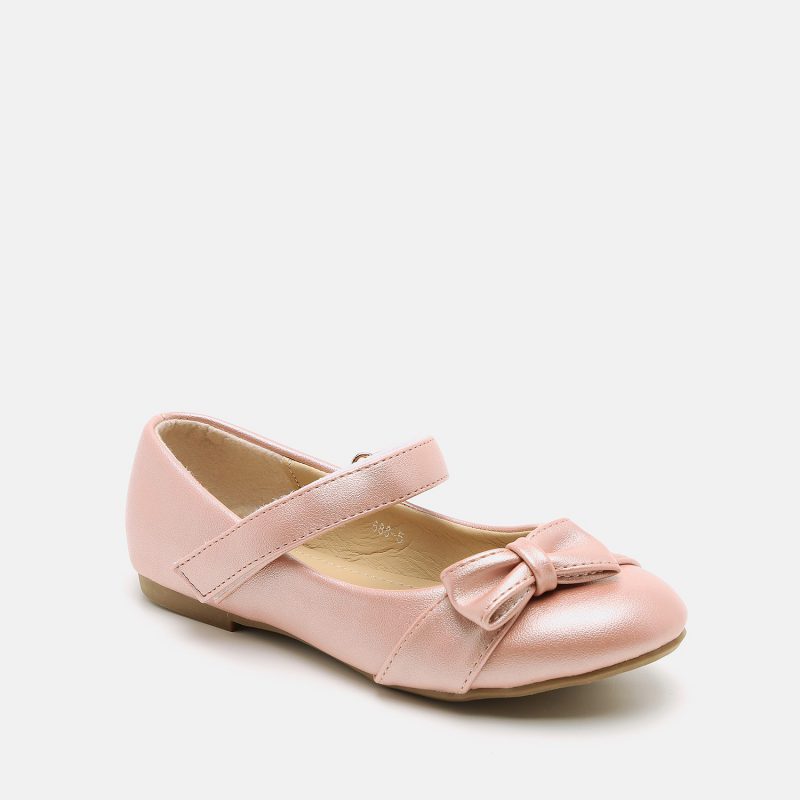 נעל סגורה שטוחה עם פפיון